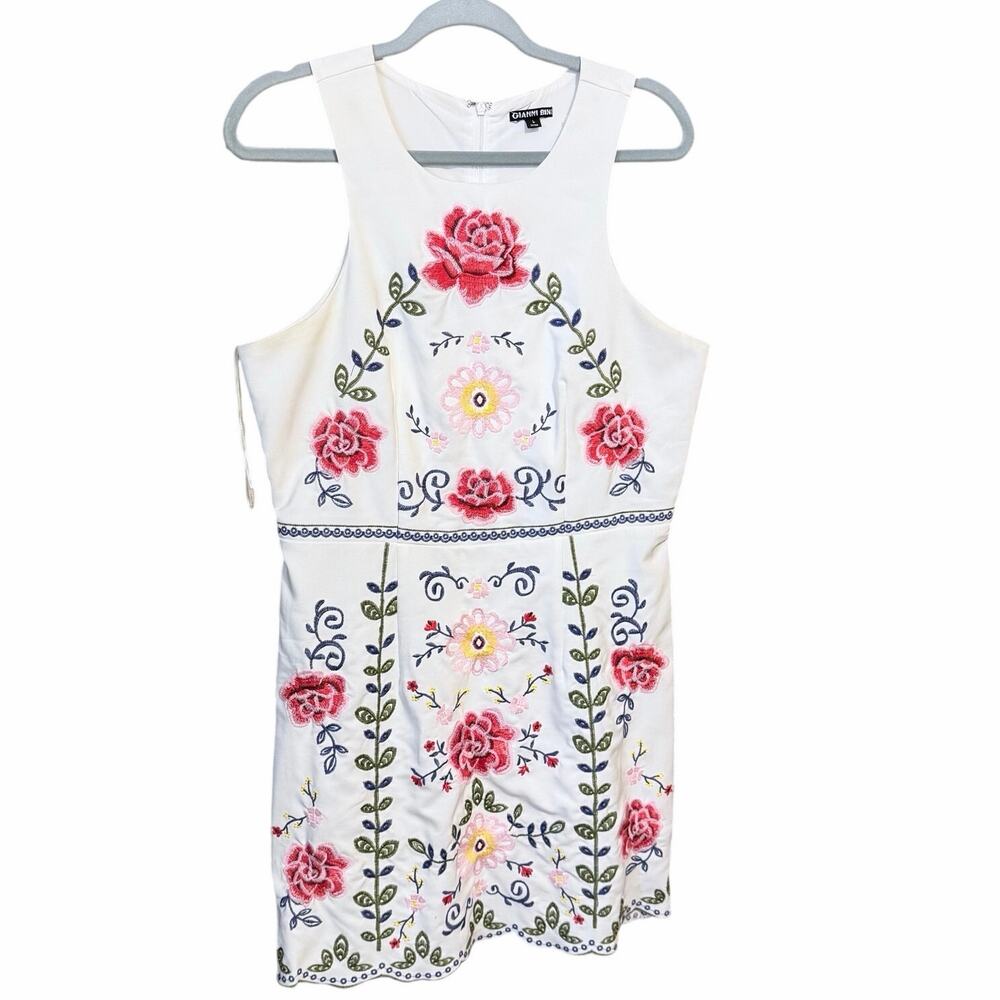 Gianni bini white floral embroidered Dutch girl style dress L cottagecore boho